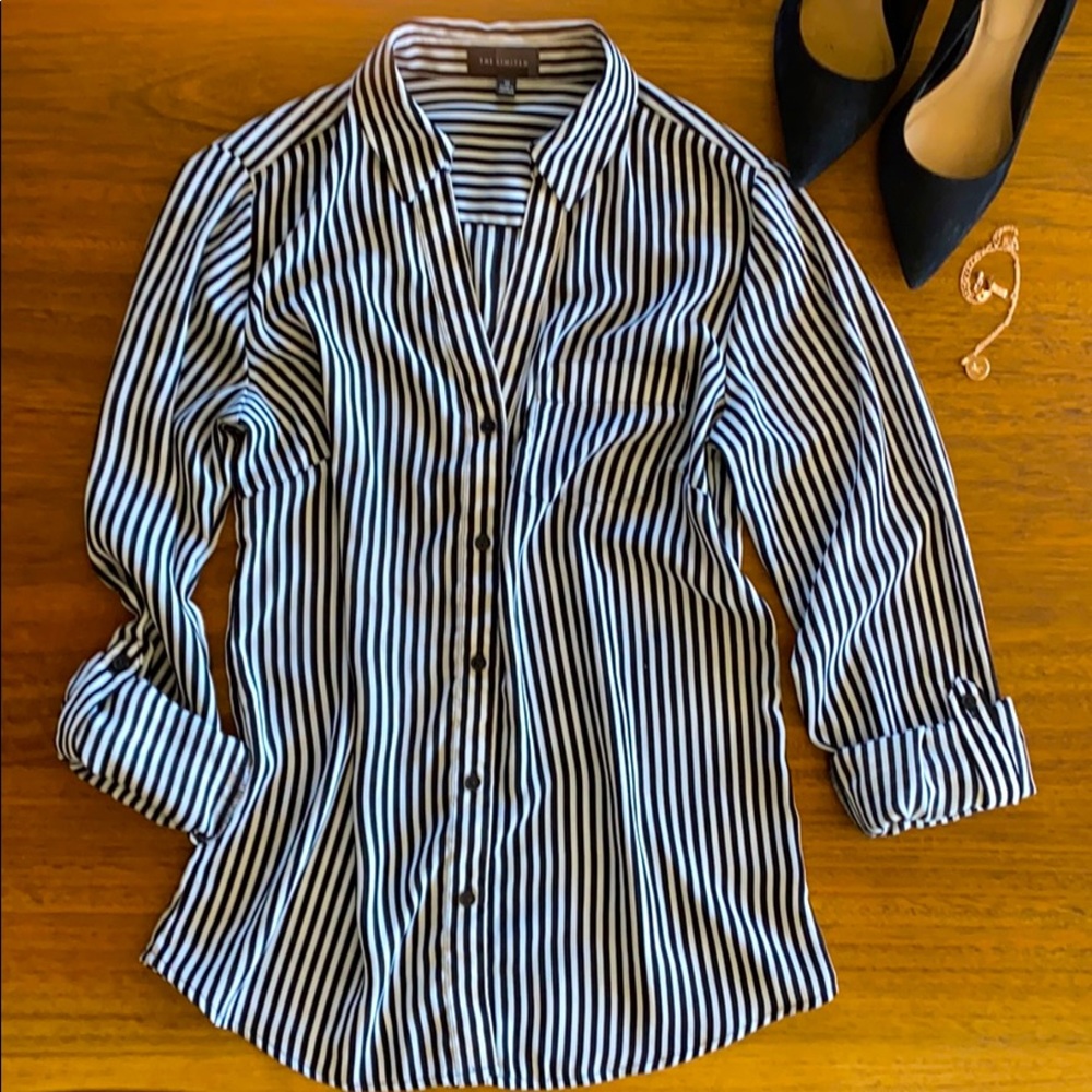 The Limited Black & White Long Sleeve Button-down